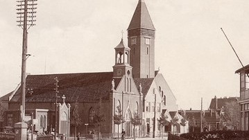 2023 foto oude en nieuwe Agathakerk